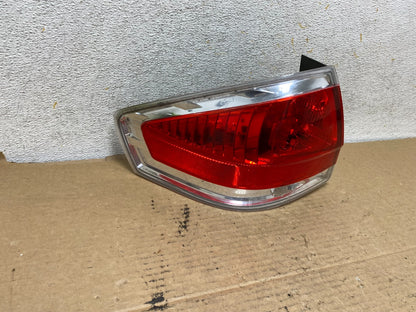 2008 2009 2010 2011 Ford Focus Sedan Left Driver Lh Side Tail Light AH8122 DW1