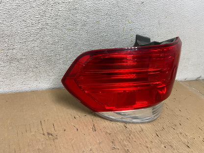 2008 2009 2010 Honda Odyssey Left Driver LH Side Tail Light AH2897 LK1