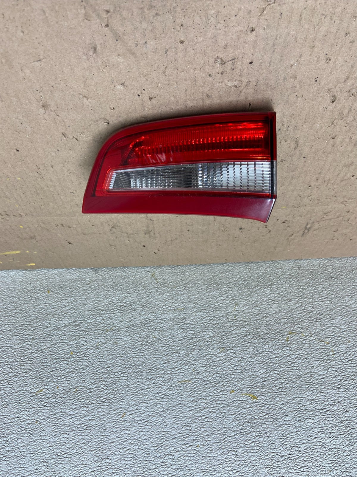 2011 to 2017 Volvo S60 Right Passenger RH Inner Tail Light OEM AA0487 DW0