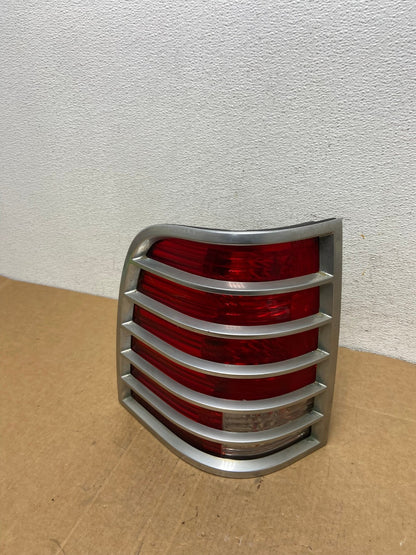 2002 to 2005 Mercury Mountaineer Left Driver Lh Side Tail Light AD5492 LK0