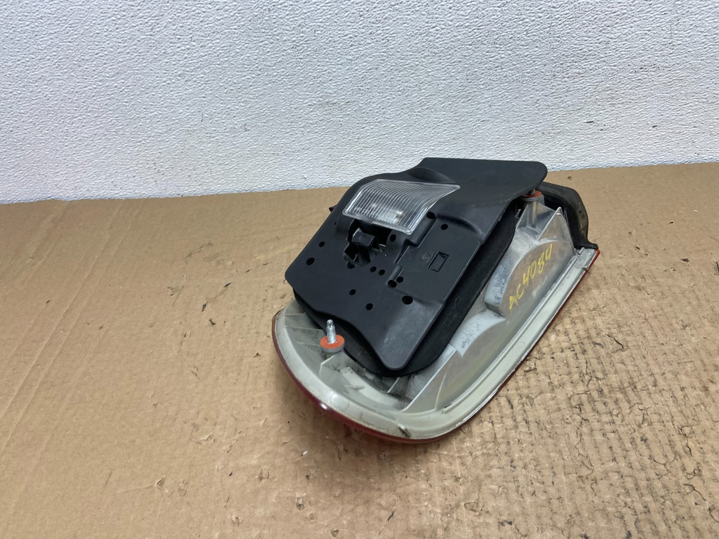 1999-2001 Bmw E46 325i 328i 330i Coupe Right Passenger Tail Light AC4084 DG4