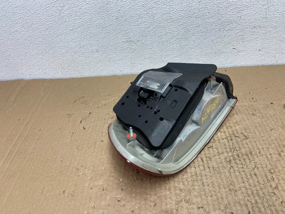1999-2001 Bmw E46 325i 328i 330i Coupe Right Passenger Tail Light AC4084 DG4