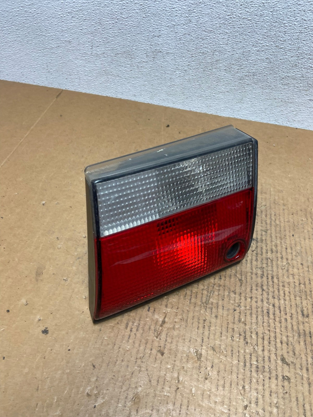 1994 to 1998 Saab 900 & Turbo Right Passenger RH Side Inner Tail Light AE0627 LK2