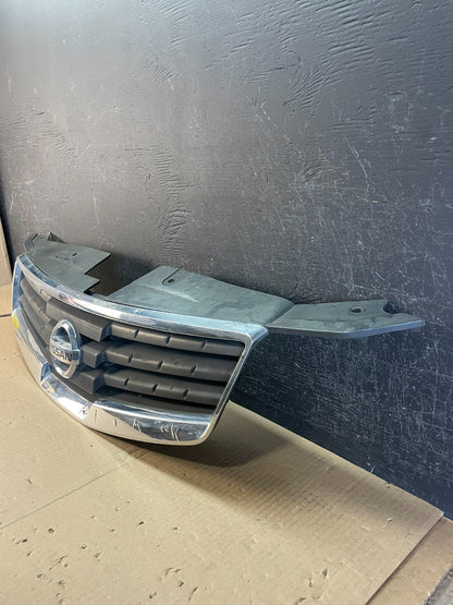 2007 to 2008 Nissan Maxima Front Upper Grill Grille Chrome Aftermarket AE3722 DG1