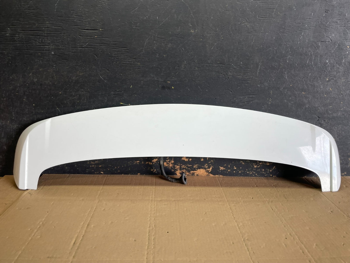 2010 to 2017 GMC Terrain Equinox 3RD Brake Rear Spoiler OEM AA8868 DG0