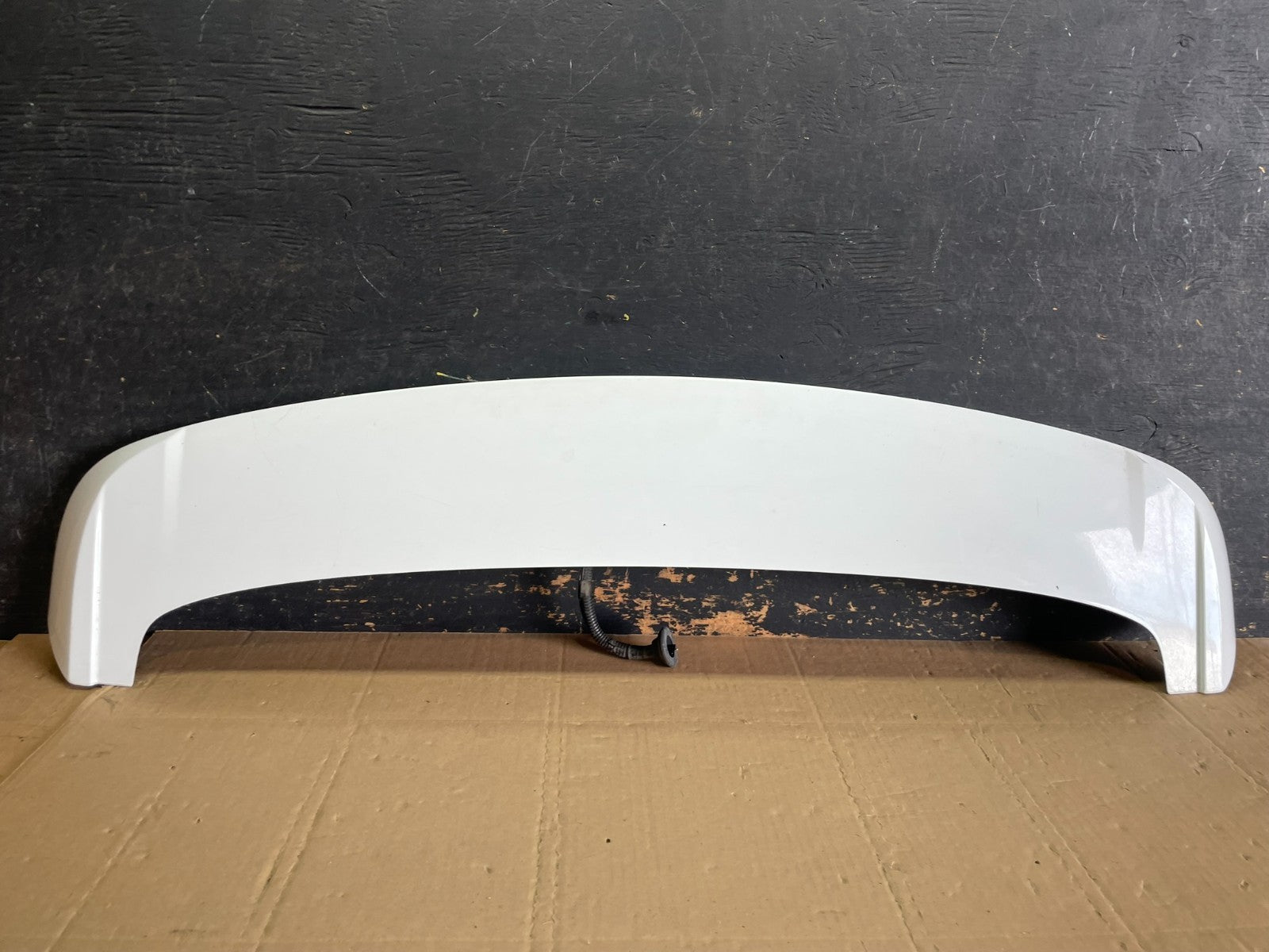 2010 to 2017 GMC Terrain Equinox 3RD Brake Rear Spoiler OEM AA8868 DG0
