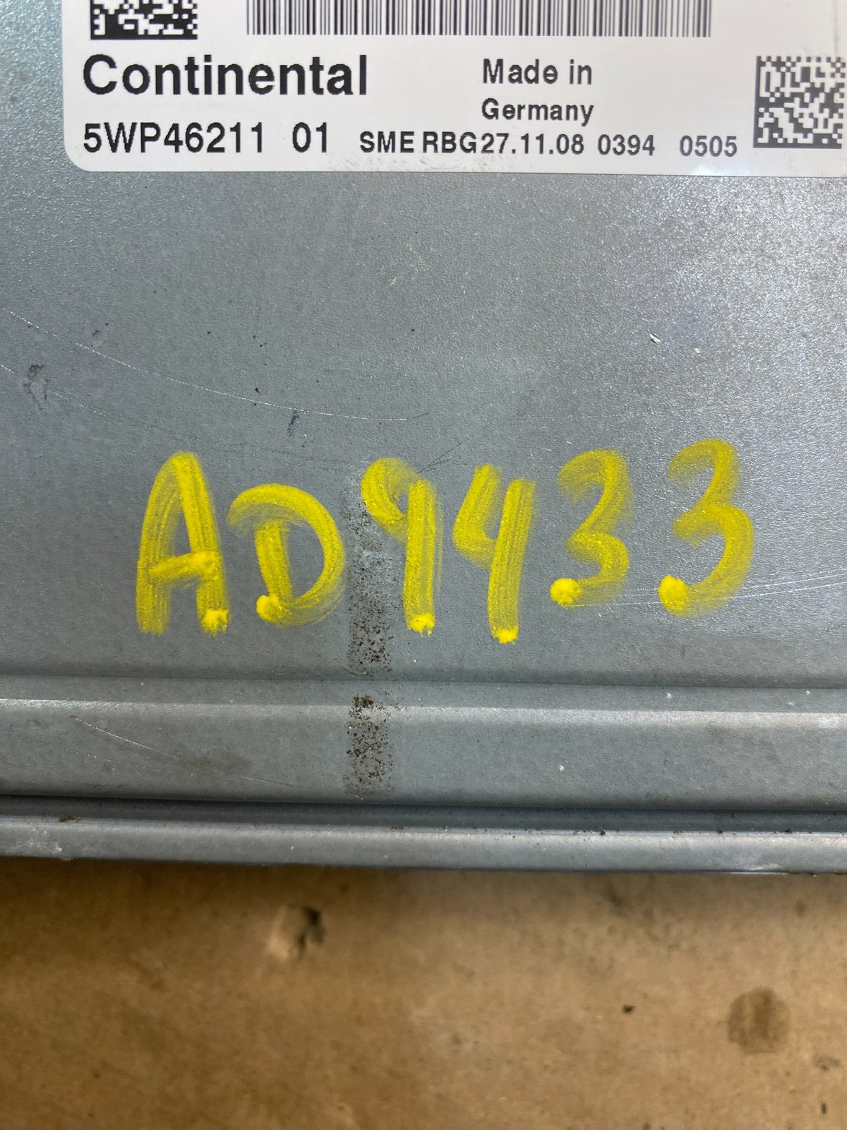 2009 to 2010 Audi A4 2.0L Engine Computer Ecu Pcm Ecm Pcu AD9433 DG3