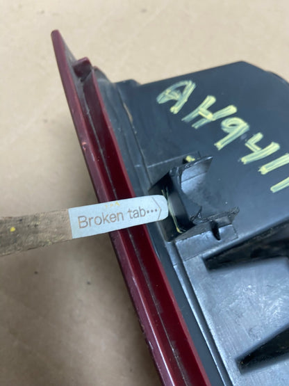2007 to 2013 Chevrolet Silverado Left Driver LH Side Tail Light AH9411 LK4