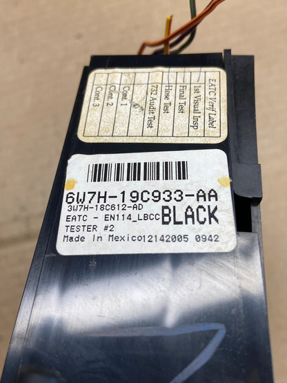 2003 to 2011 Ford Crown Victoria Marquis A/C Heater Climate Control AH3586 DG4
