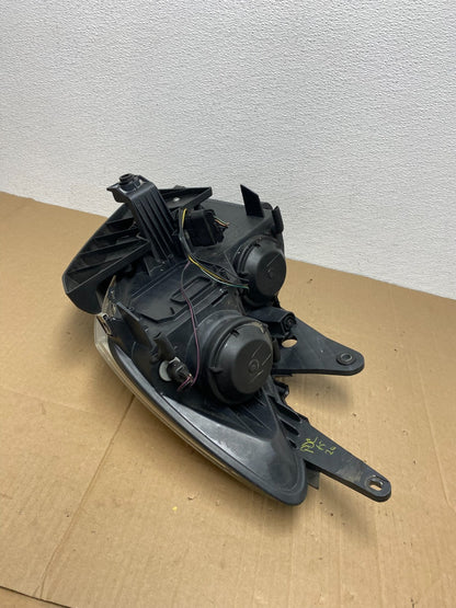 2007 to 2010 Saturn Outlook Right Passenger RH Halogen Headlight OEM AB8113 DW6