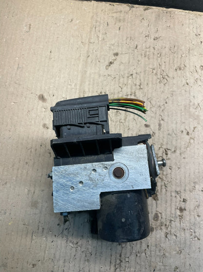 2001 to 2003 Mercedes CLK320 CLK55 ABS Anti Lock Brake Pump x0981 DG1
