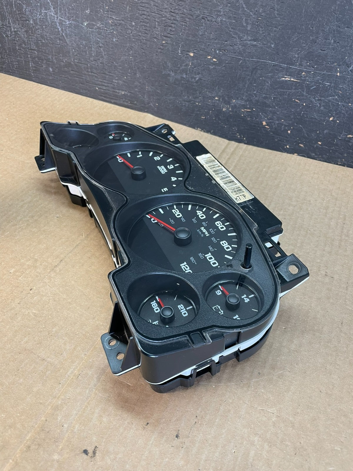 2007 to 2013 Chevrolet Silverado Suburban Cluster Gauge Speedometer AF3613 DG2
