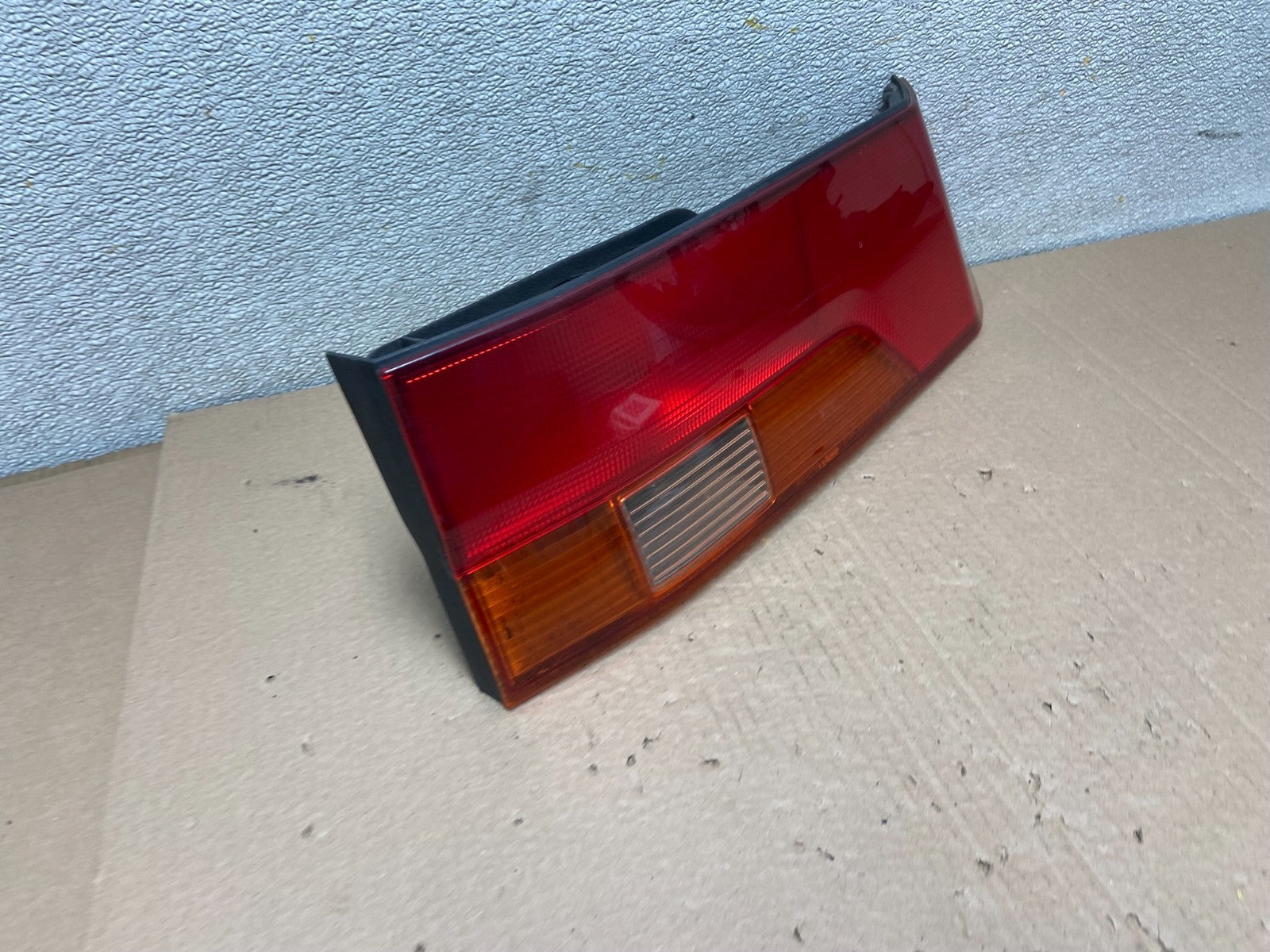 1999 2000 2001 Honda Odyssey Left Driver LH Tail Light Inner Oem AB2423 LK2
