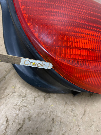 1999 2000 2001 Hyundai Sonata Left Driver Lh Side Tail Light Oem V3783 DW6