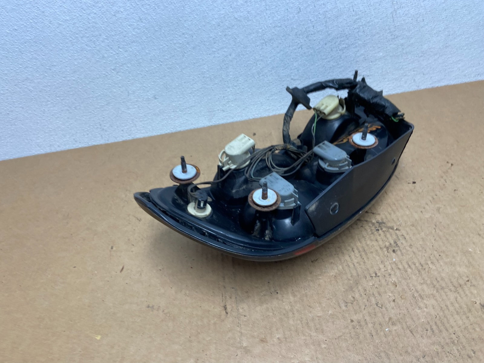1996 to 1998 Pontiac Grand Am Left Driver LH Side Tail Light OEM AC2889 DW4