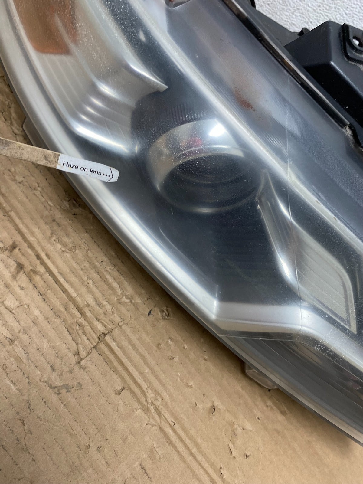2010 2011 2012 Ford Taurus Right Passenger RH Halogen Headlight AD4334 DW4