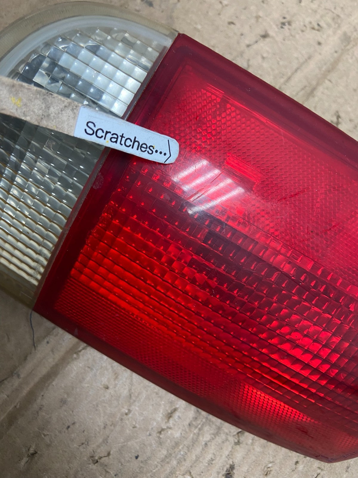 1995 to 2005 Chevrolet GMC Blazer S10 Left Driver Side Tail Light OEM AA7195 DW3