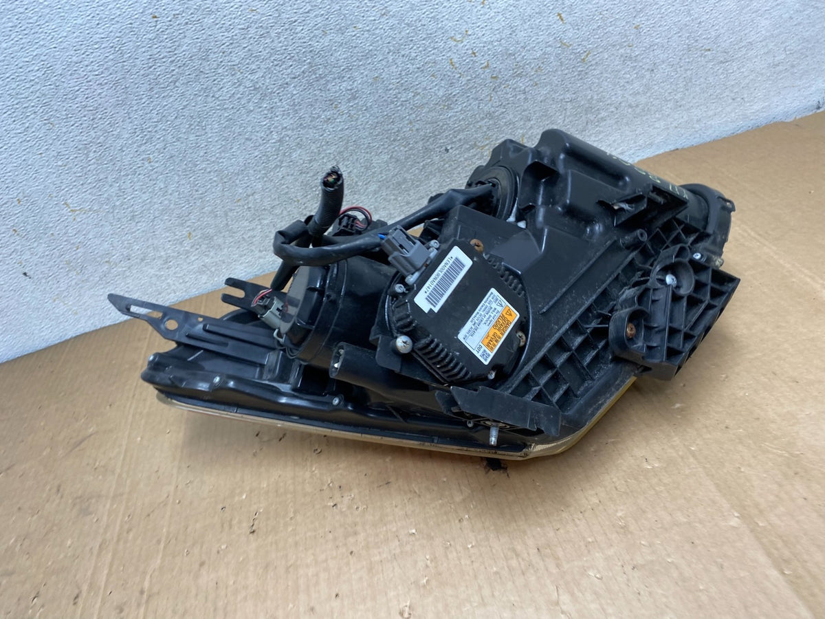 2008 to 2013 Nissan Rogue HID Xenon Headlight Left Driver Lh Side AI8804 DW7