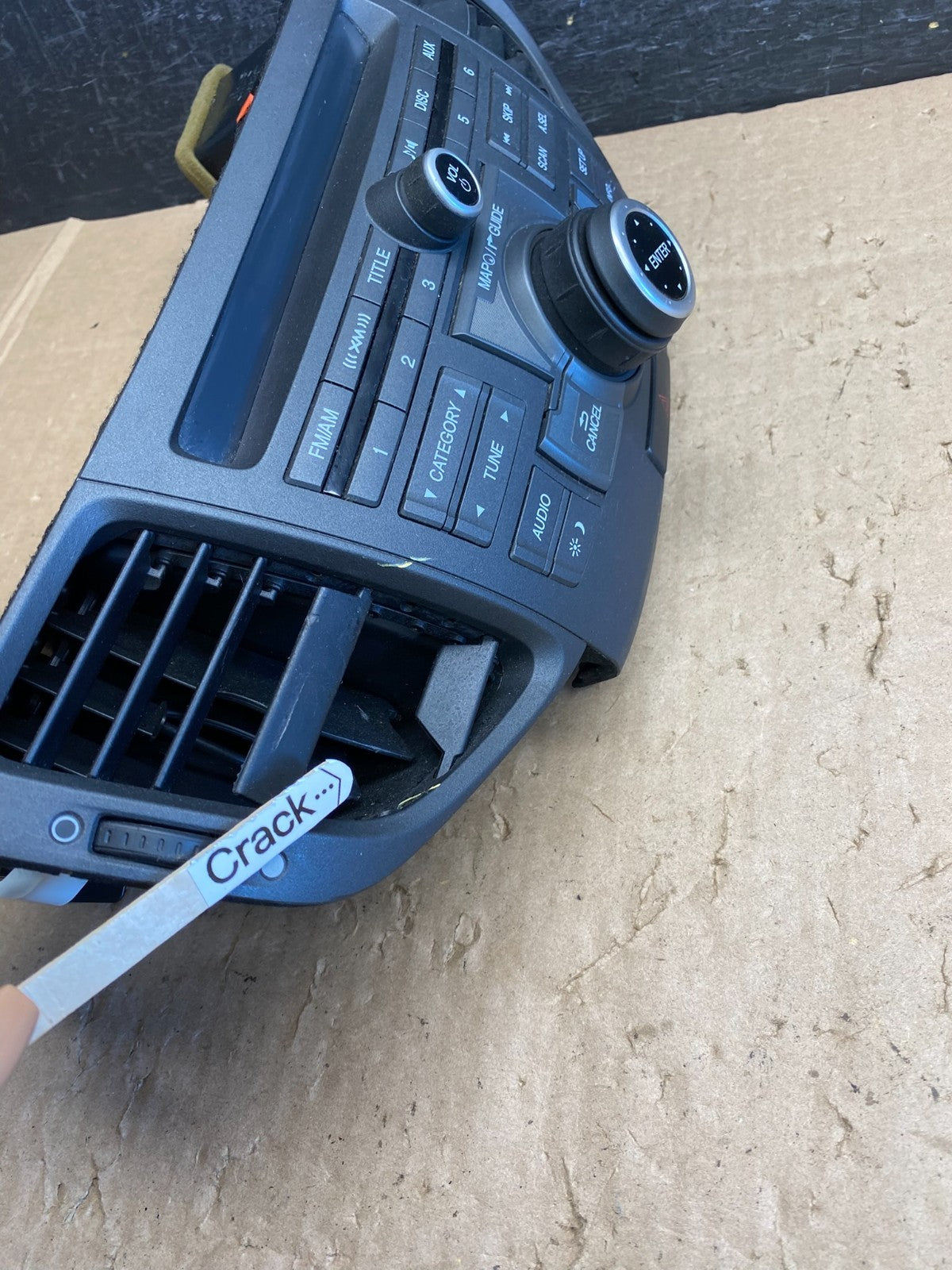 2009 to 2010 Acura TSX AM/FM CD Player Radio Audio System Air Vent AJ1625 DG1