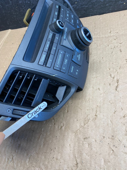 2009 to 2010 Acura TSX AM/FM CD Player Radio Audio System Air Vent AJ1625 DG1