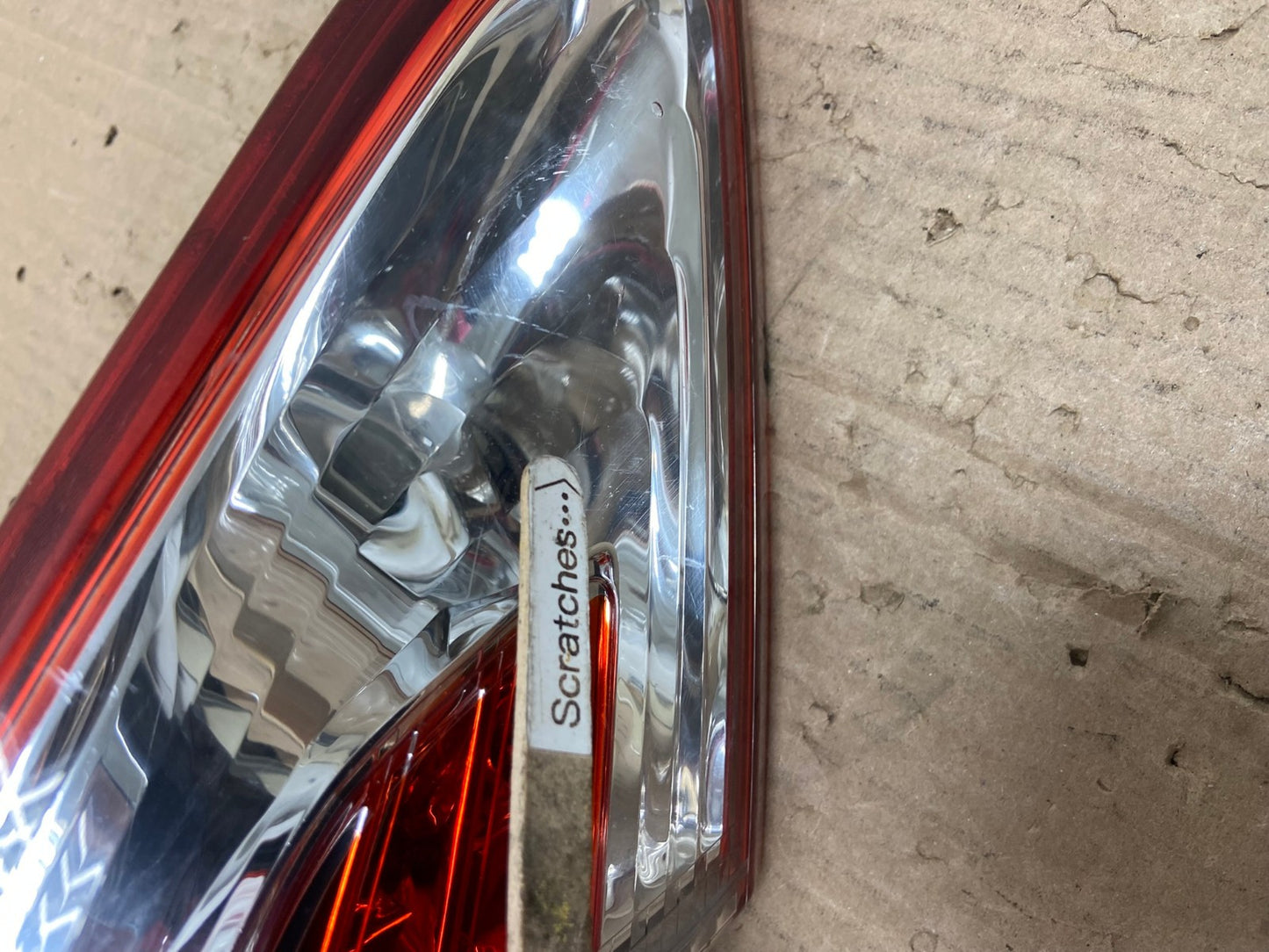 2011-2014 Nissan Murano Left Driver Lh Side Inner Tail Light AE9776 LK3