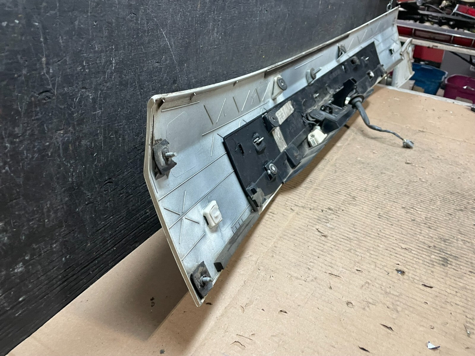 2011-2018 Dodge Grand Caravan Rear Tail Gate Trim Molding Panel OEM J4325 DG13