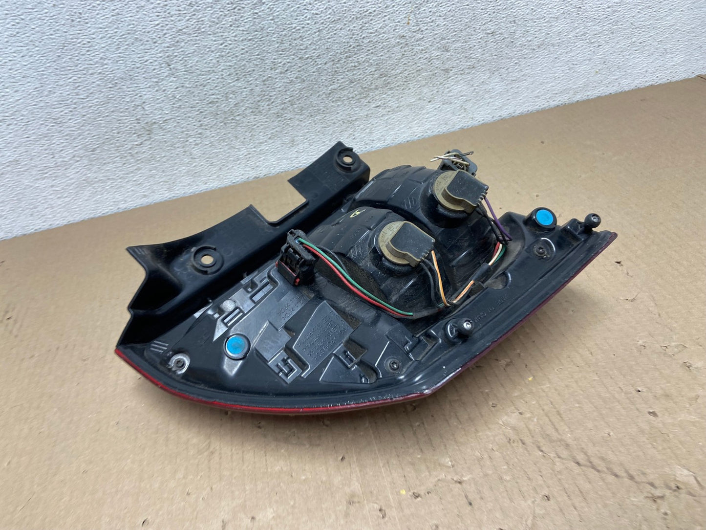 2014 - 2017 Jeep Compass Right Passenger Side Tail Light AE9565 LK4