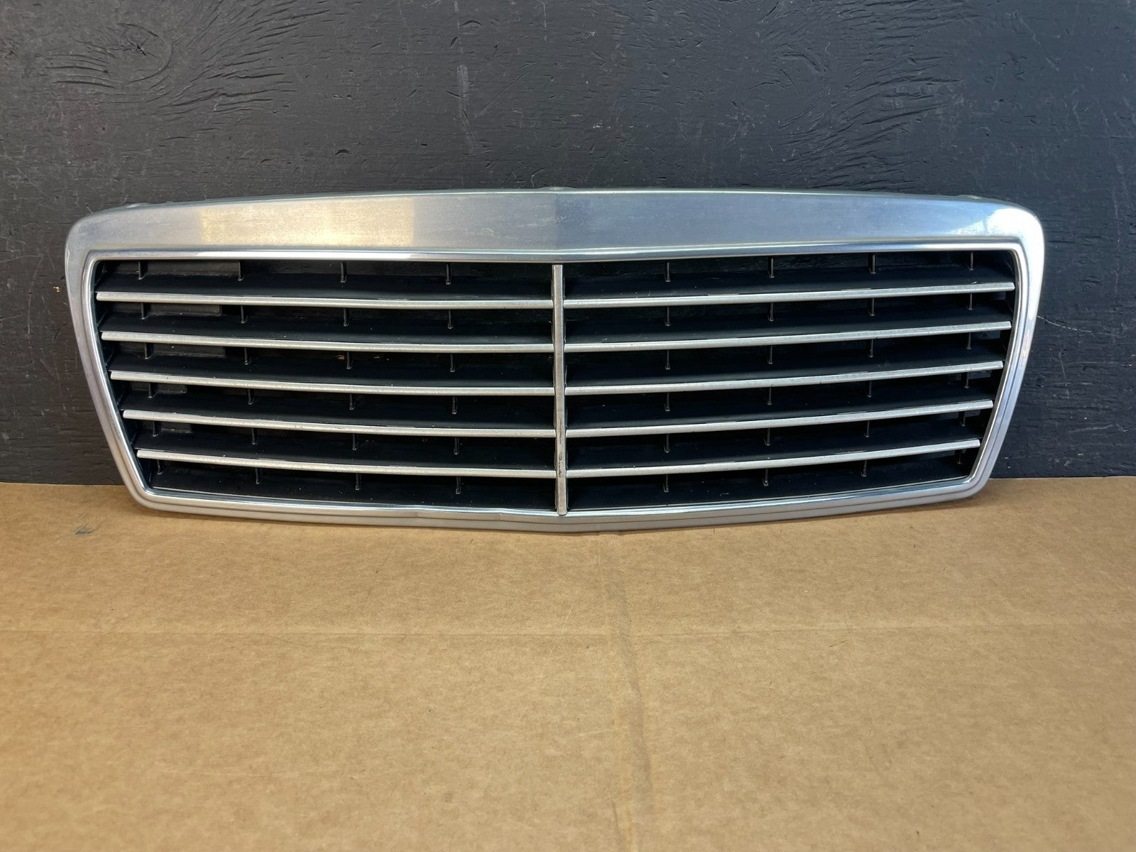 1996 to 1999 Mercedes E320 E430 Wagon Sedan W210 Front Grille Chrome AE0832 DG0