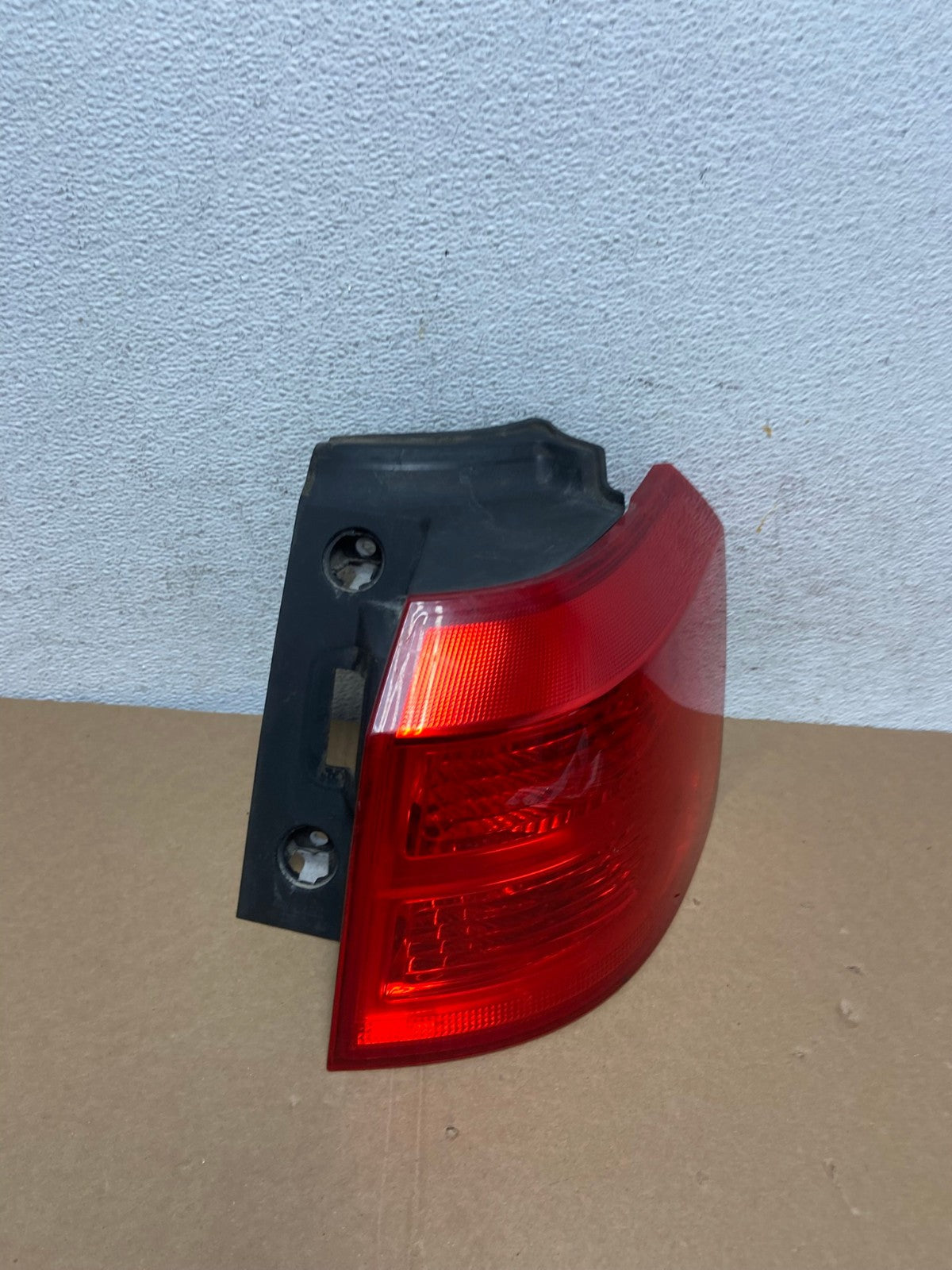 2010 to 2017 GMC Terrain Halogen Right Passenger Rh Side Tail Light AD7849 LK2