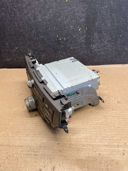 2013 - 2015 Honda Accord Front Radio AM/FM CD Climate Control AH3727 DG2