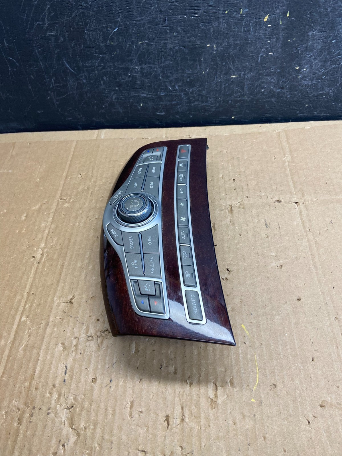 2006 to 2007 Infiniti M35 Climate Control Hvac Heater A/C AC AD2302 DG2
