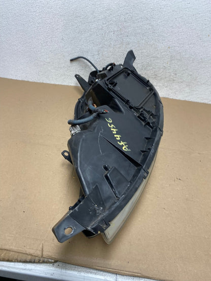 2006 to 2010 Toyota Sienna Right Passenger Rh Side Headlight Halogen AF4456 LK9