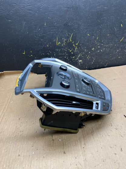 2011-2012 Cadillac SRX A/C Heater Radio Climate Control Panel Bezel OEM Z1748 DG2