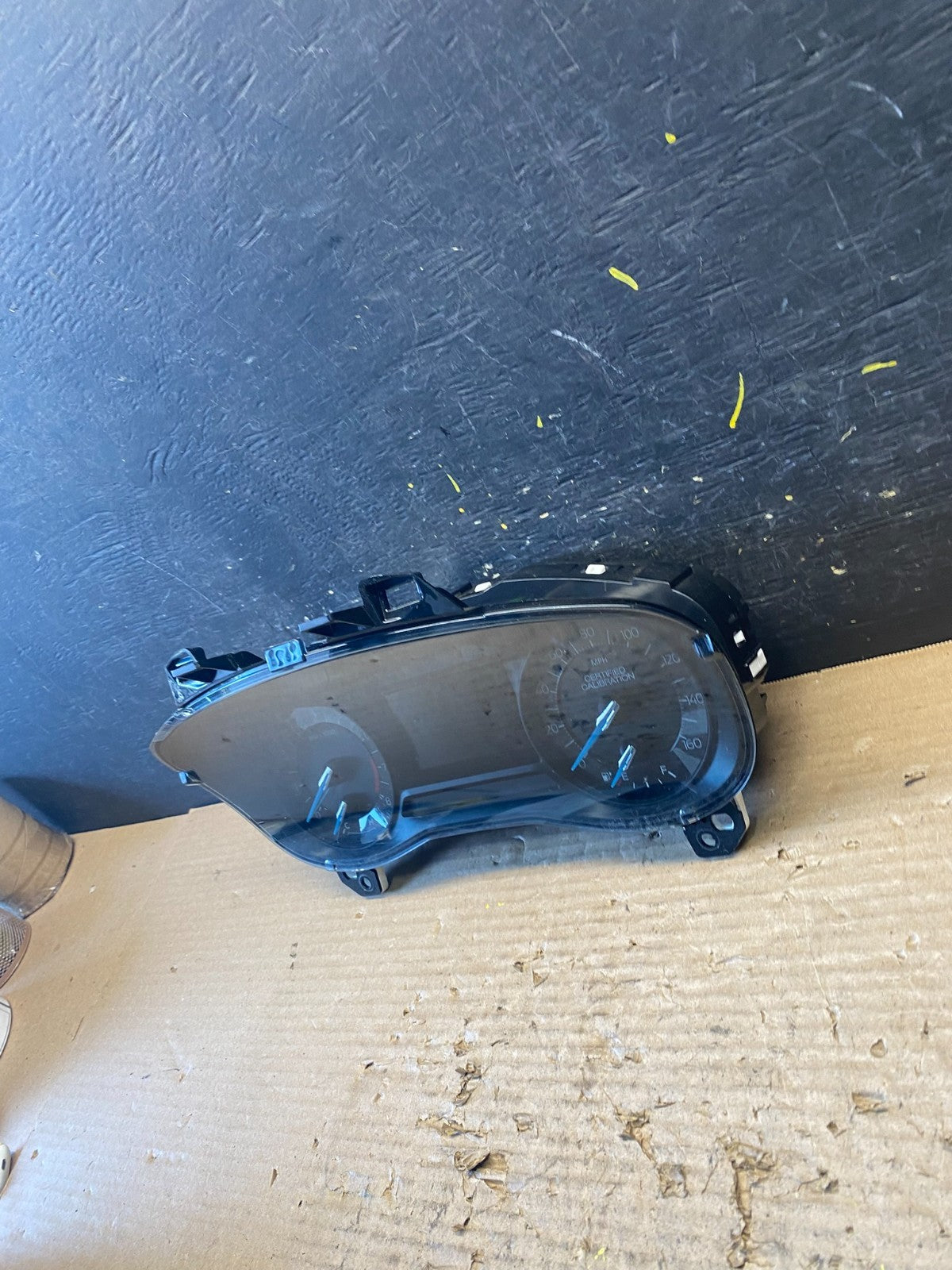2016 Ford  Explorer Speedometer Cluster Gauge Oem s9021 DG1