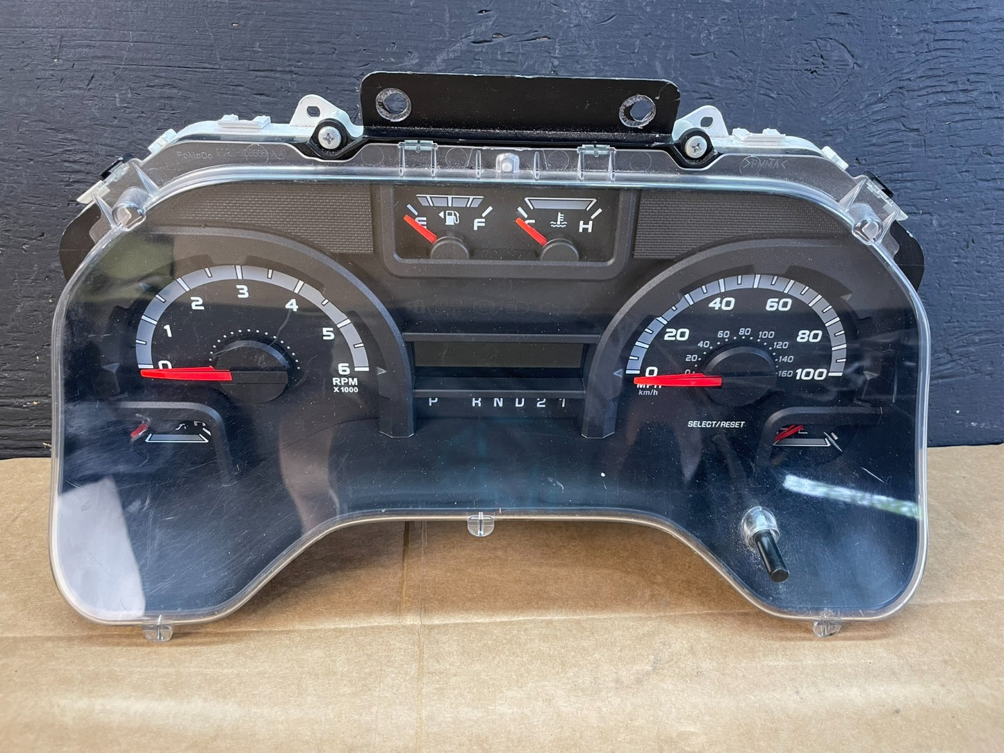 2010 Ford E150 E250 E350 VAN Gauge Speedometer Cluster ac4949 DG0