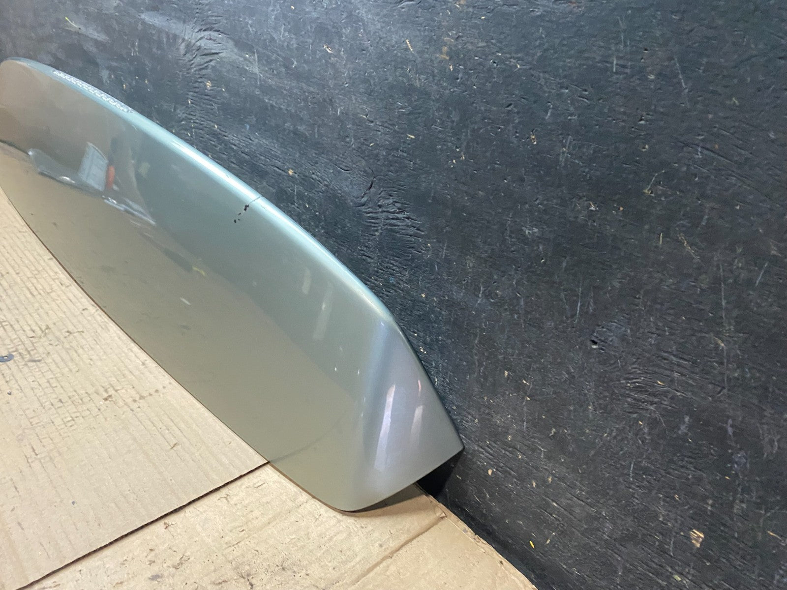 2006 to 2007 Subaru Tribeca B9  Rear Spoiler Wing U8150 DG1