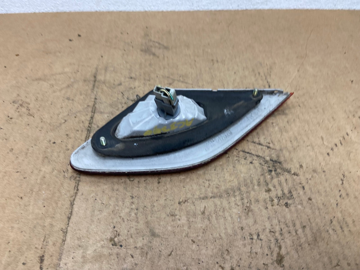 2003 to 2004 Toyota Avalon Right Passenger RH Inner Tail Light AC3390 LK3