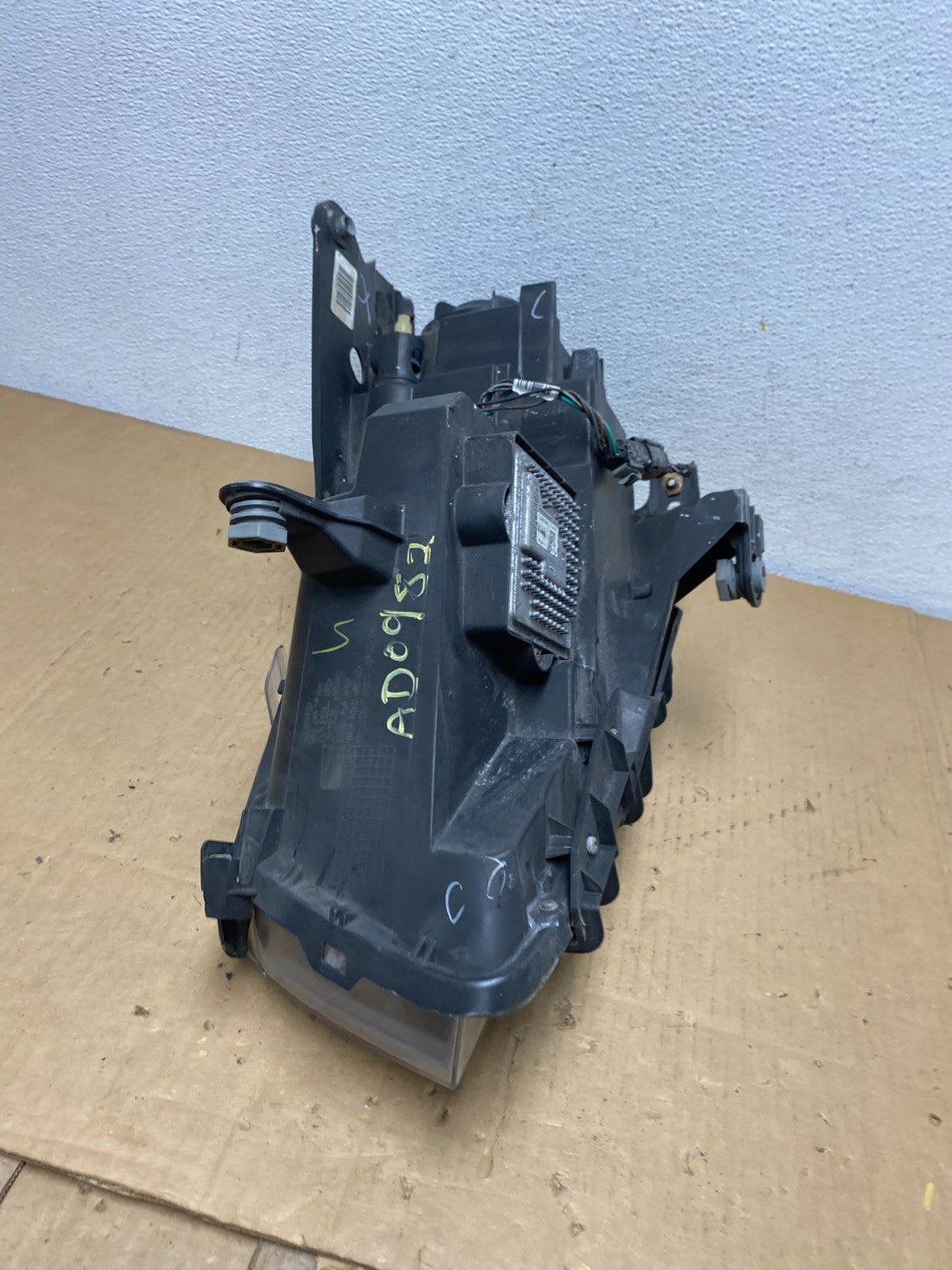 2013-2016 Gmc Acadia Right Passenger RH Side Led Halogen Headlight AD0982 DW9