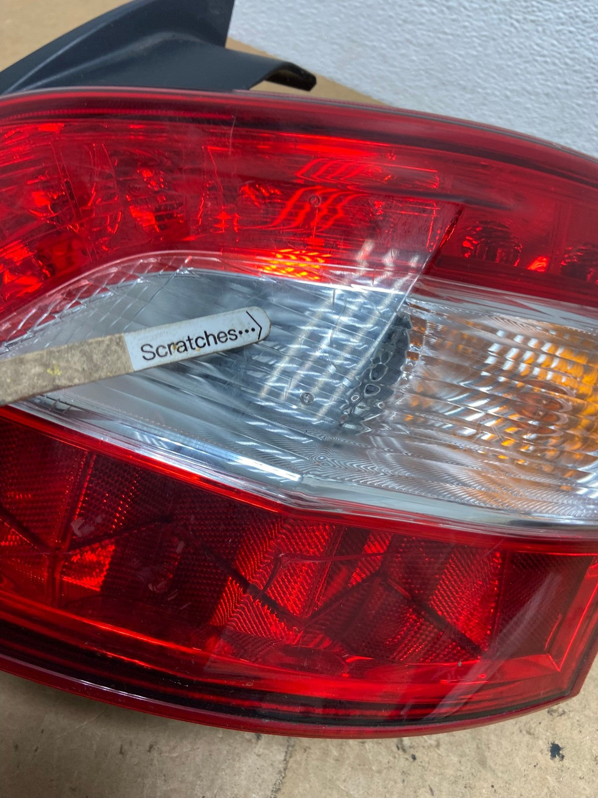 2009 2010 2011 Nissan Maxima Right Passenger RH Side Tail light OEM AC3609 LK3