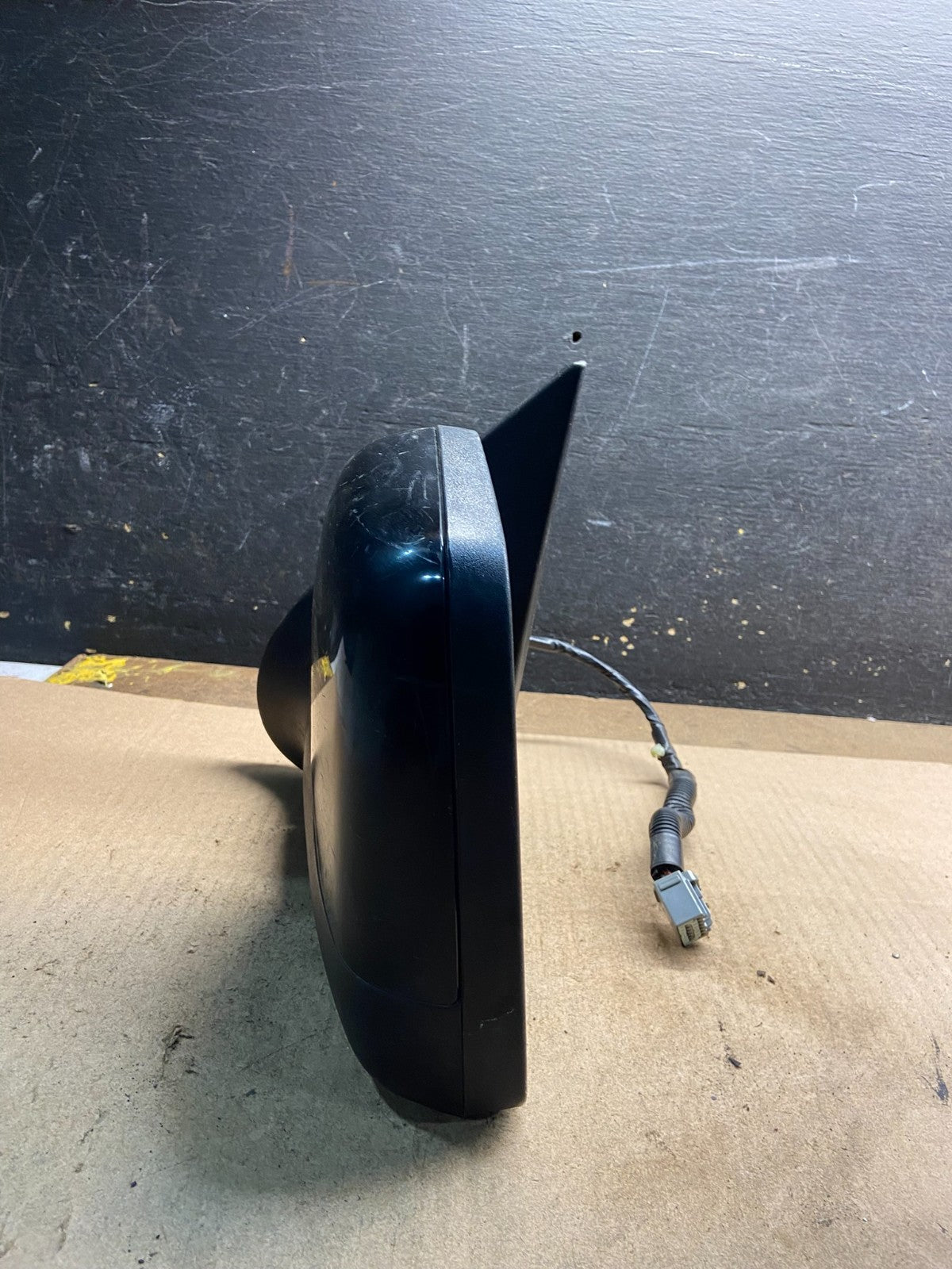 2003 to 2005 Lincoln Aviator Left Driver Side Door Heated Mirror Z5517 MS10