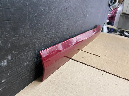 2008 to 2012 Kia Sedona Rear Right Quarter Rail Cover Moulding Trim OEM I73202