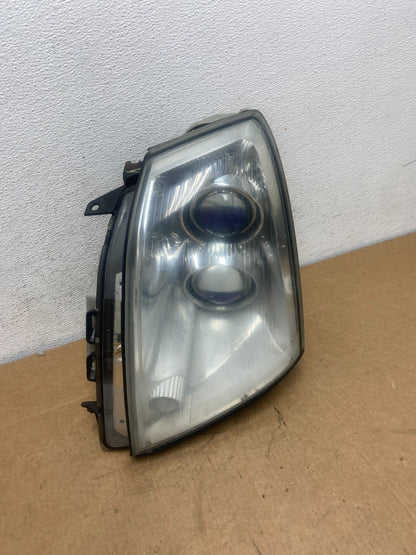 2005 to 2011 Cadillac STS Left Driver LH Side Xenon Headlight AD6039 DW2