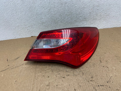 2011-2014 Chrysler 200 Sedan Right Passenger Side RH Tail Light AG1252 LK0