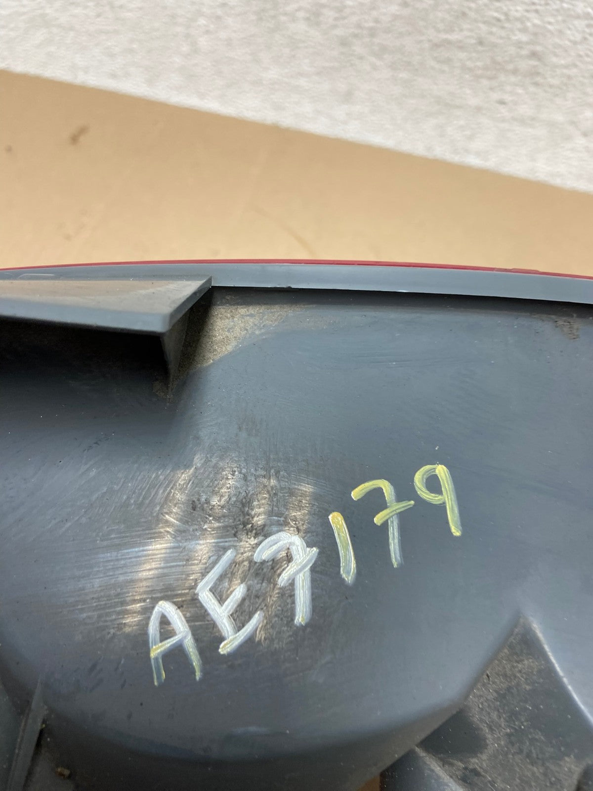 2003 2004 2005 Nissan Murano Right Passenger Rh Side Tail Light AE7179 LK6