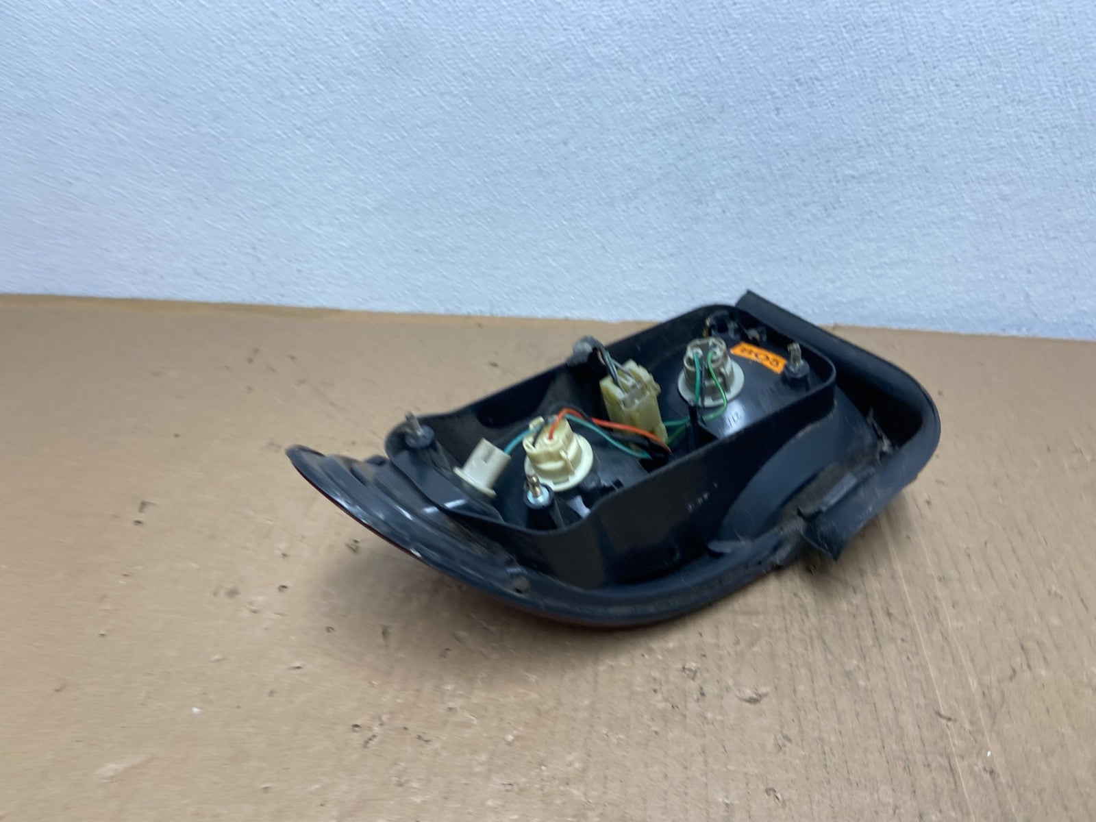 1995 to 1996 Hyundai Sonata Left Driver LH Side Tail light AB6628 DG4