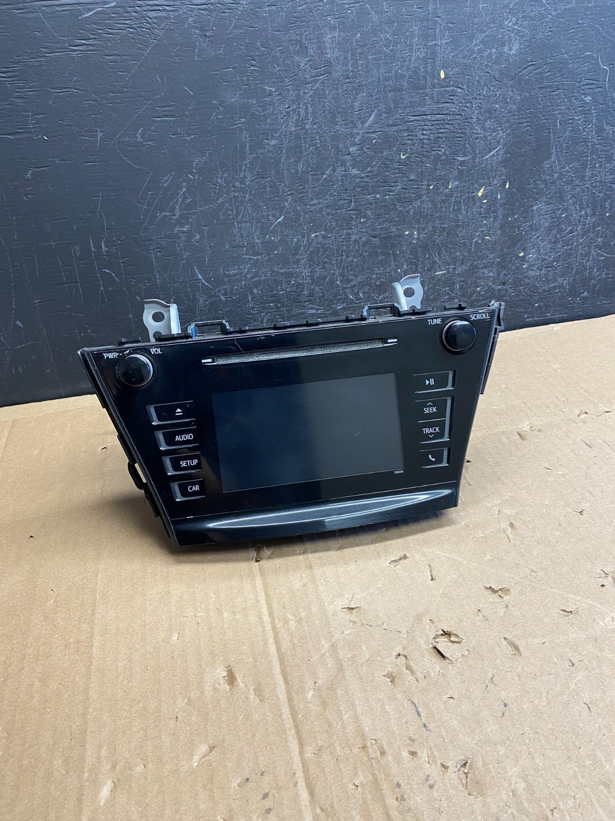 2012 to 2015 Toyota Prius V Radio Stereo Receiver CD Player AD2163 DG0