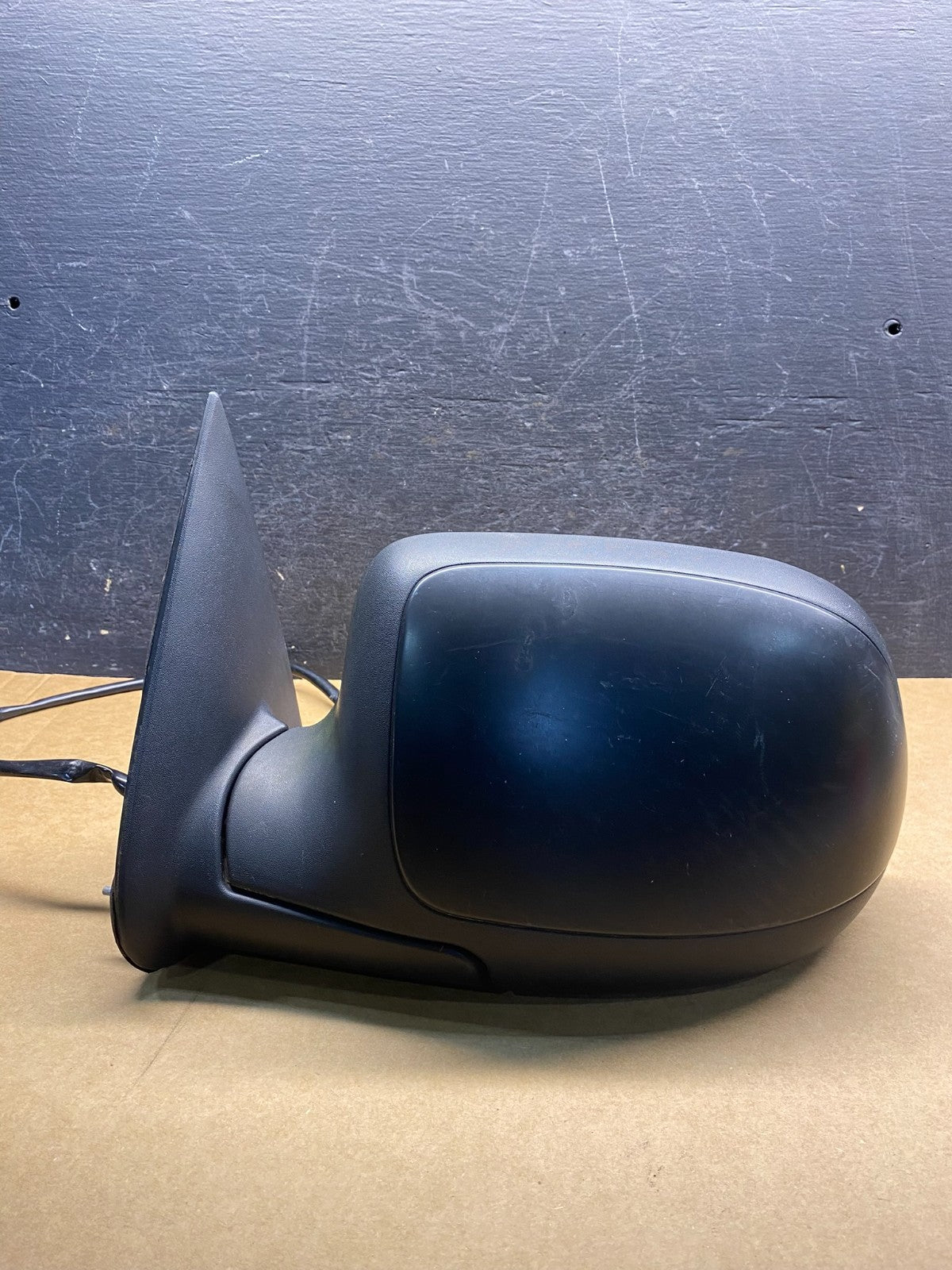 1999-2002 Chevrolet Tahoe Suburban Left Driver LH Side Door Mirror AH7058 DG0