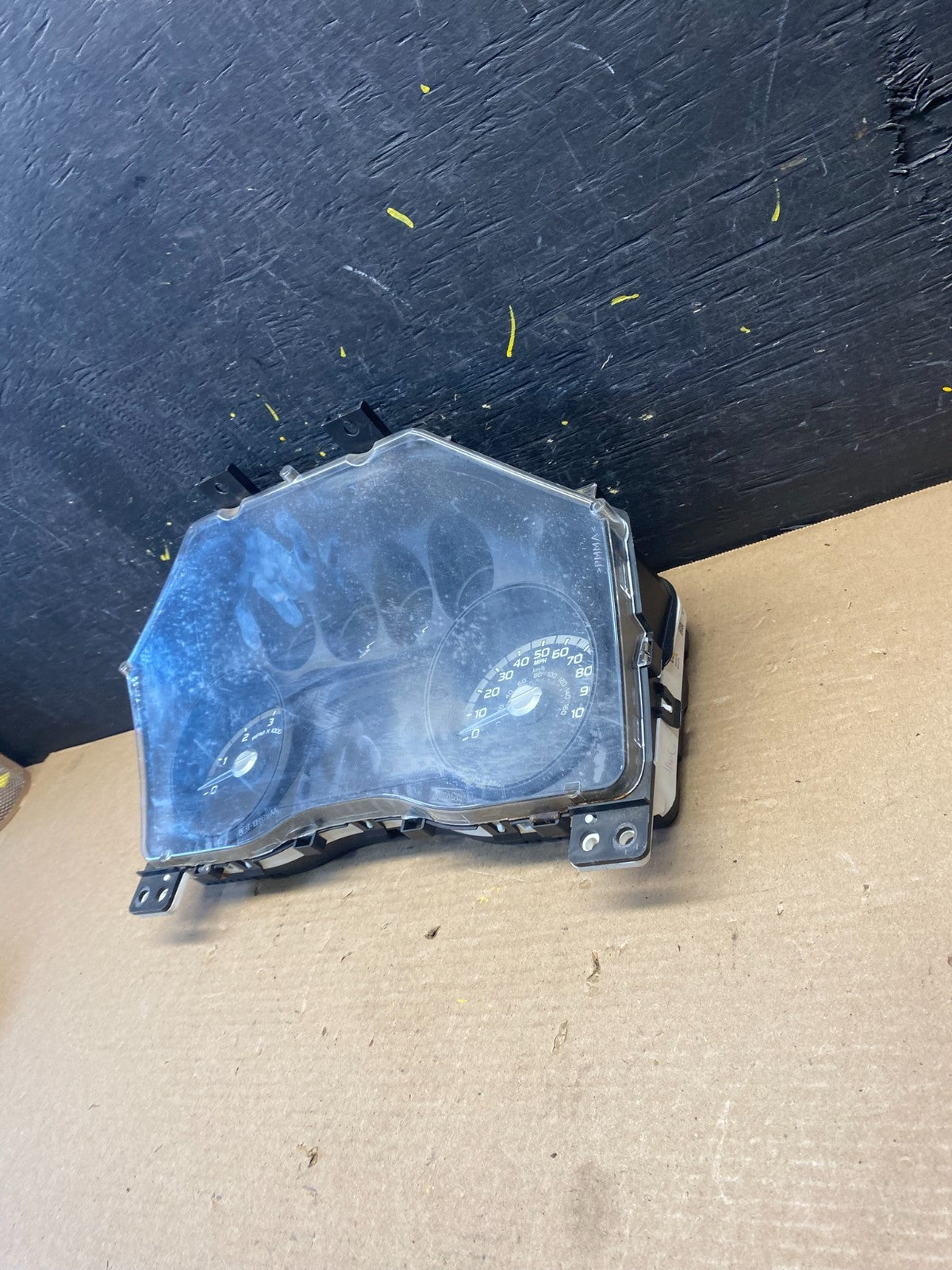 2011 to 2012 Ford F250 Super Duty Speedometer Cluster Gauge S6452 DG1