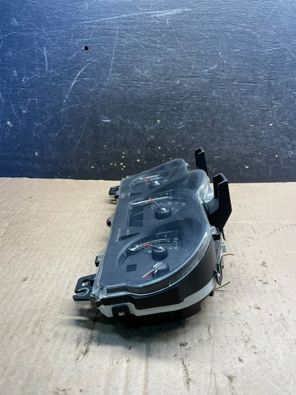 2011 2012  Ford Taurus Speedometer Instrument Cluster Gauges T7241 DG3