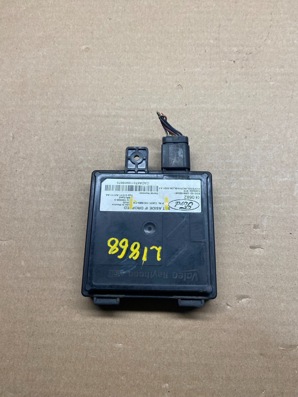 2010 2011 2012 Ford Lincoln Rear Radar Blind Spot Module L1868 DG OEM5